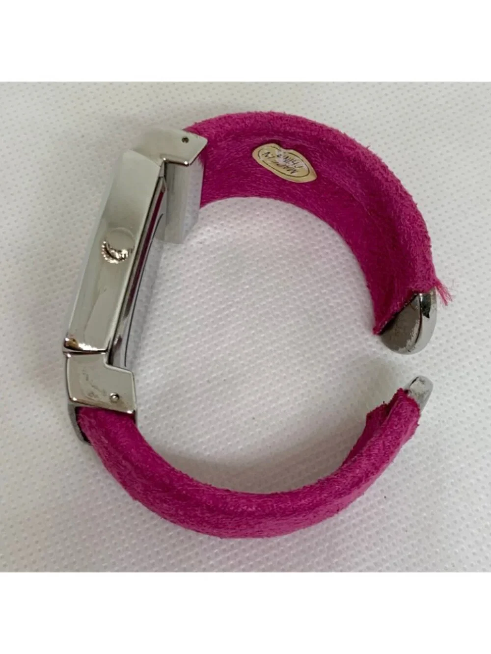 Da vanci Quartz Women's Watch Pink Face Silver tone cuff Band 35mm 6.5” running